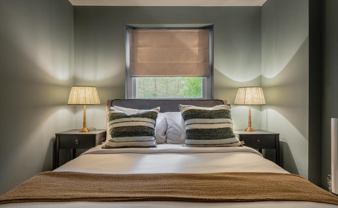 The Heart Of Shepherds Bush - Modern 2Bdr Apartment With Garden 伦敦 外观 照片